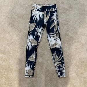 Alala printed ankle leggings